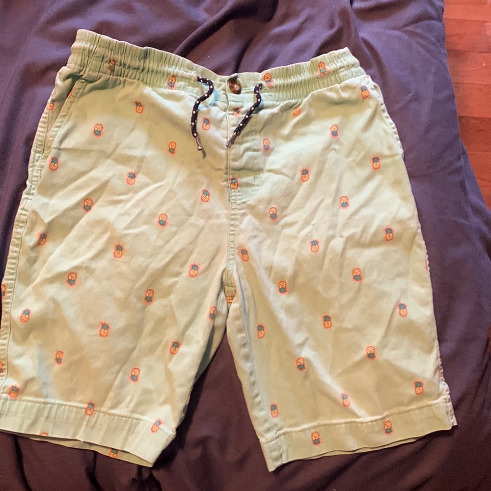 Light green pineapple shorts